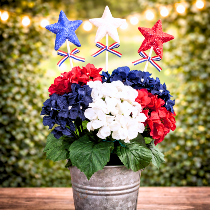 Independence Day Floral & Crafts