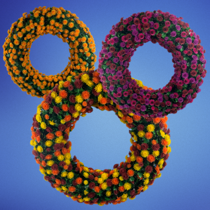 Mum Wreath 22" - UV Protected