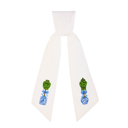 58" Chinoiserie Topiaries Wreath Sash - White/Blue