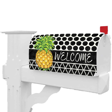 Bold Pineapple Mailbox Cover