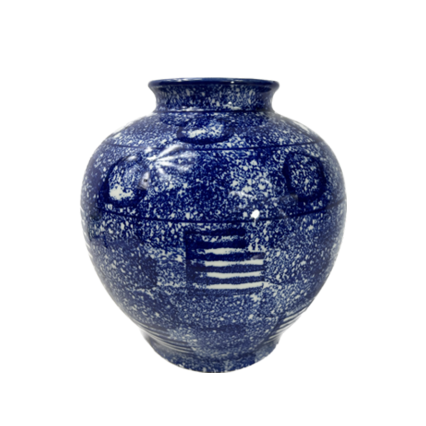 9"H Blue & White Pattern Vase