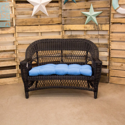 Aruba Black Loveseat