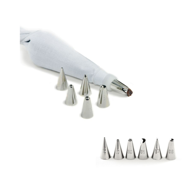 8 Piece Cake Pastry Decorating Set
