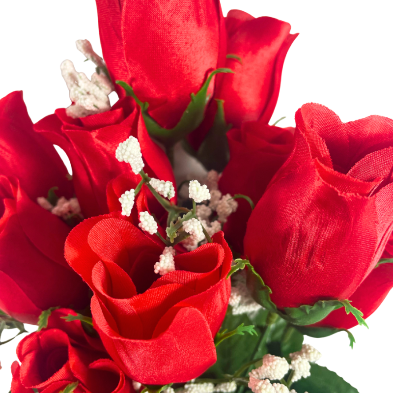 18" Red Roses w/ Babys Breath