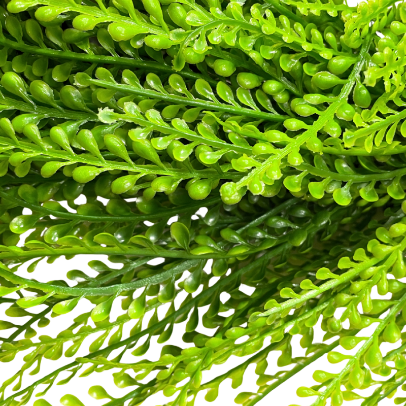 18" UV Bead Grass Wreath