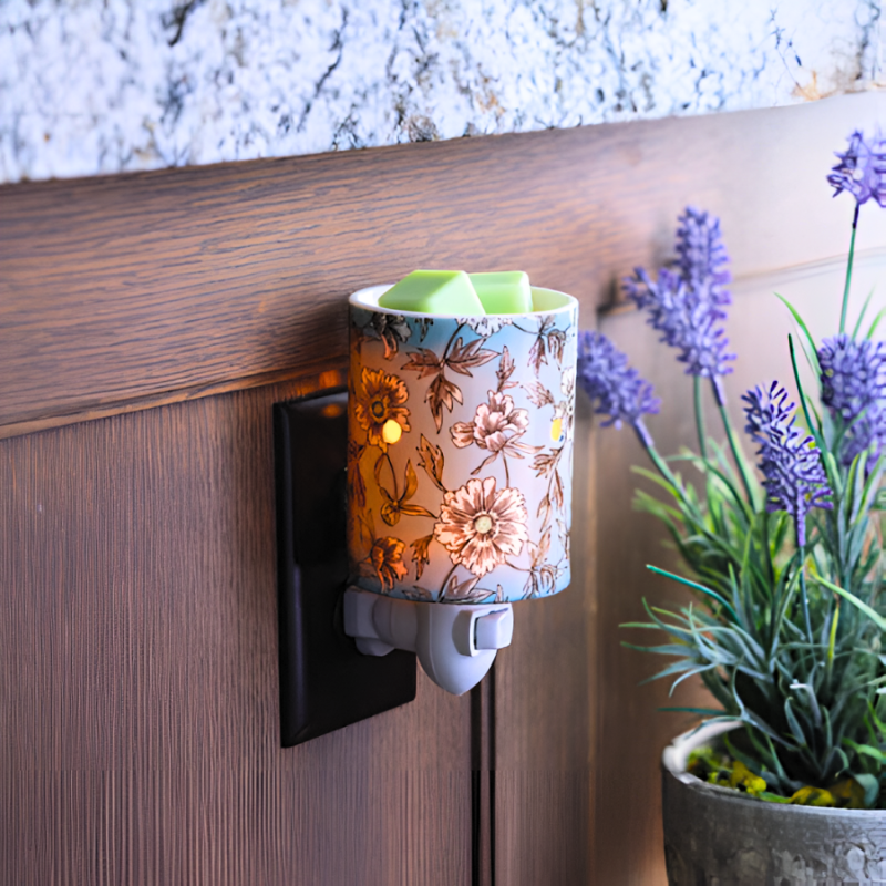Pluggable Fragrance Warmer - Flora