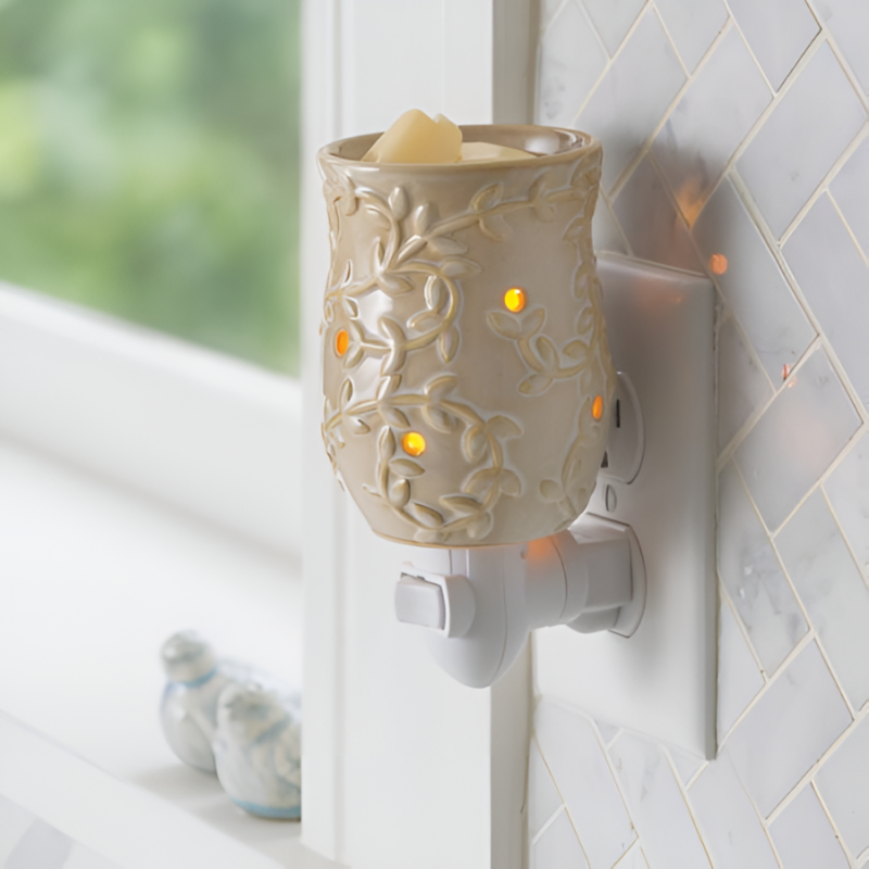 Pluggable Fragrance Warmer - Chai