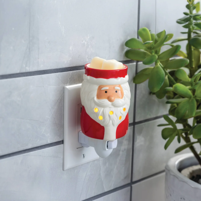 Pluggable Fragrance Warmer - St. Nick
