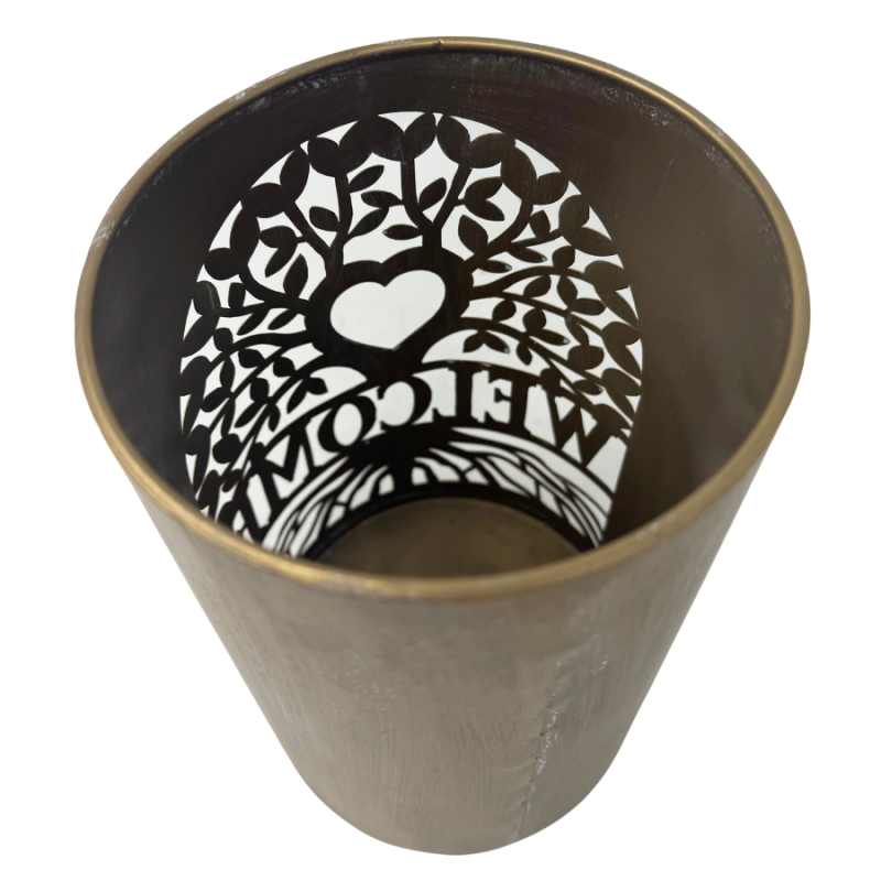 8" Aluminum Welcome Lantern